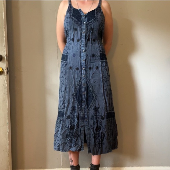 Denim Blue Button Maxi Dress Embroidery Waist Snatched Cottage Cute Demure Fairy - Picture 2 of 8